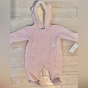 NWT Nordstrom Baby winter bunting, pink hearts 0-3 months